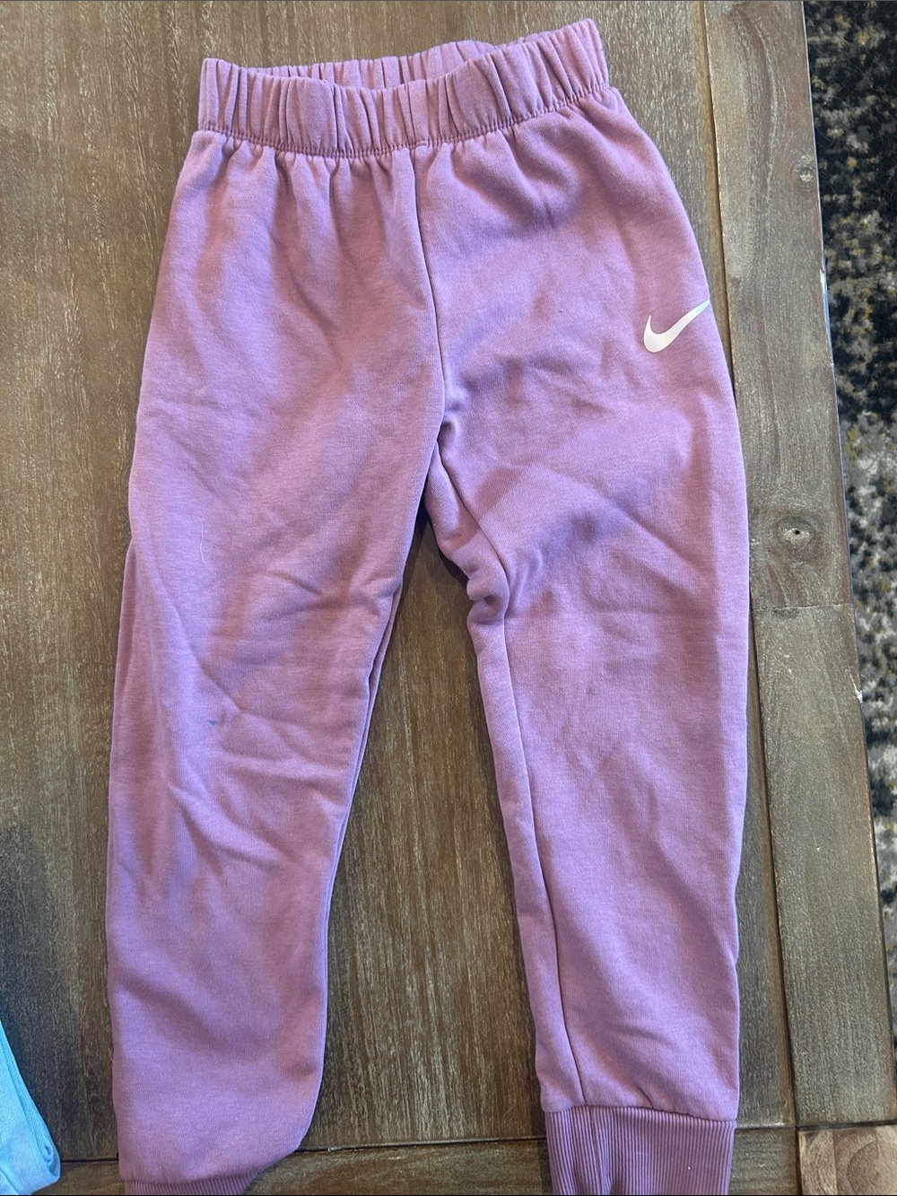 Nike Kids Lavender Joggers with White Swoosh - Picture 2 of 4